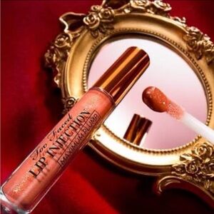 Too Faced Extreme Lip Injection Maximum Plump Lipgloss in Caramel Apple BNIB